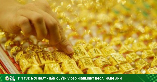 Chốt giá vàng hôm nay ngày 26/2 giảm rất mạnh trong vía Thần Tài