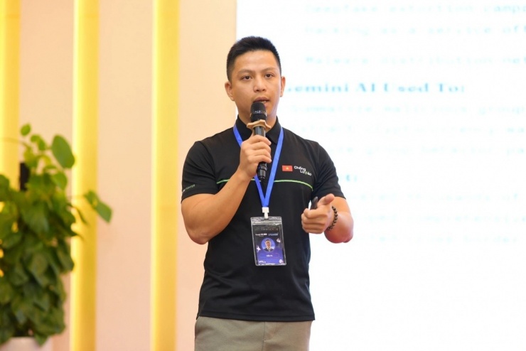 Chuyên gia an ninh mạng Ngô Minh Hiếu