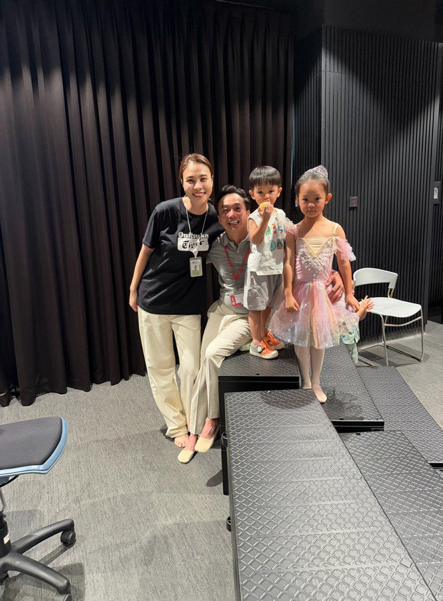 Gia đình hạnh phúc ấm êm của Cường Đô la - Đàm Thu Trang.