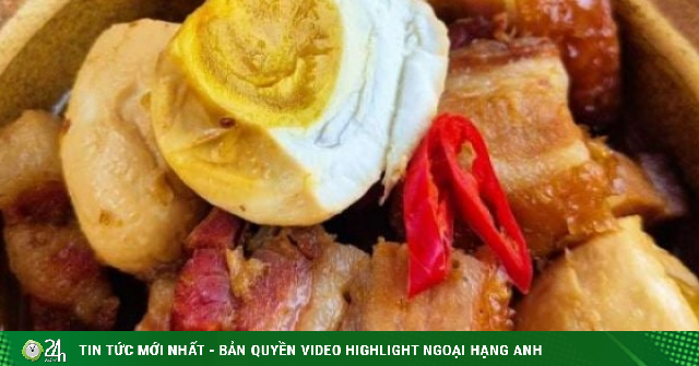 Cũng là kho thịt với trứng nhưng cách làm này lạ lắm, món mặn béo bùi, thơm phức mà đưa cơm bất ngờ