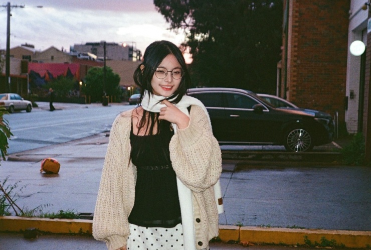 Cô có năng khiếu và đam mê đặc biệt với thời trang, du lịch và nhiếp ảnh. Những bức hình của Bảo Anh thường được cô chụp bằng máy phim. Cô còn lập một tài khoản riêng chuyên chia sẻ những khung hình nghệ thuật mà cô bấm máy được.