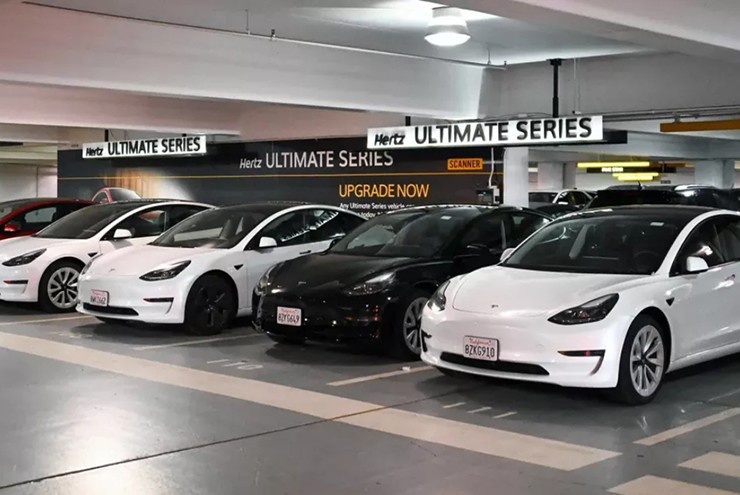 Lời cảnh b&aacute;o đến chủ nh&acirc;n &ocirc; t&ocirc; đi k&egrave;m cảm biến &aacute;p suất lốp - 3