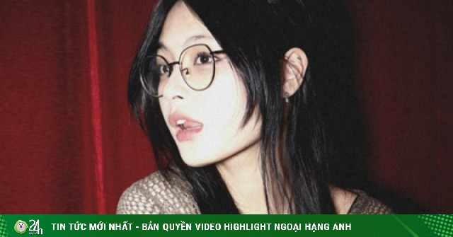 Con gái MC Phan Anh trổ mã nhan sắc tuổi 20