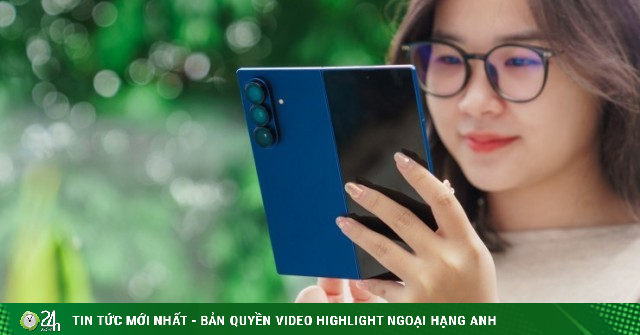 Một chiếc smartphone màn hình gập không nếp gấp sắp ra mắt
