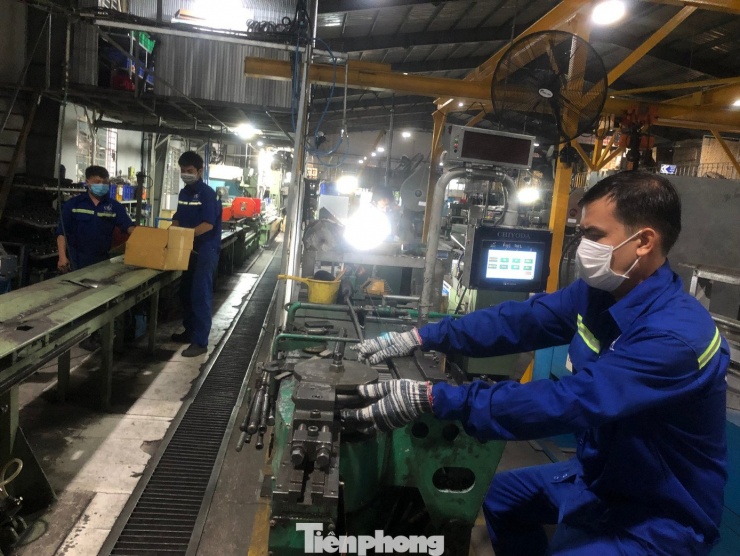 Công ty Cát Vạn Lợi cho biết, nhiều khả năng sẽ bị lùi thời hạn đơn hàng do xung đột Trung Đông.