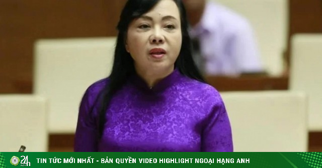 Bà Nguyễn Thị Kim Tiến khai đã nhận 7,5 tỷ đồng: Vì sao không bị xử lý tội Nhận hối lộ?