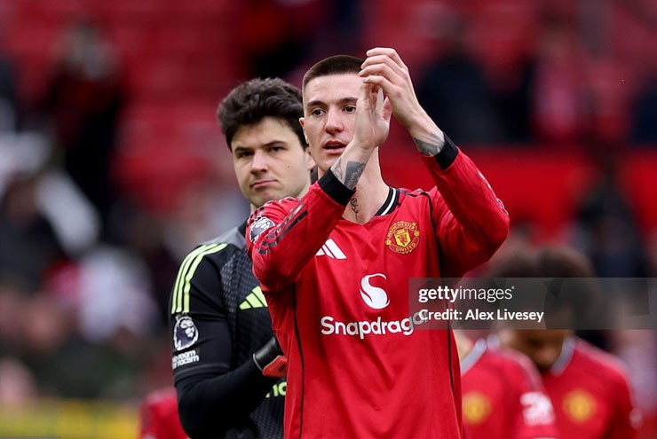 Sesko tỏa sáng đều đặn