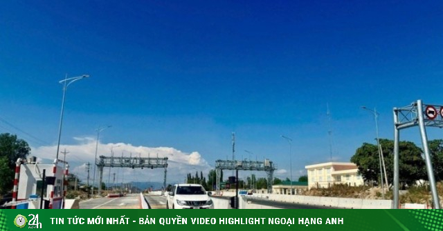 Những điều tài xế cần nhớ khi qua trạm thu phí trên cao tốc Bắc Nam