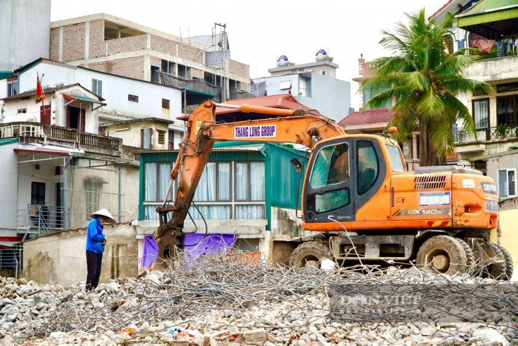  "Lần này tôi thấy làm rất quyết liệt, viêc phá dỡ diễn ra rất nhanh và cũng nhận được sự đồng thuận từ nhân dân".