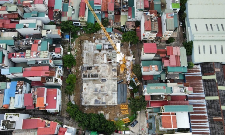 Gi&aacute; b&aacute;n dự kiến NƠXH Sunrise Home l&agrave; 24,7 triệu đồng/m&sup2; (đ&atilde; gồm VAT, chưa c&oacute; ph&iacute; bảo tr&igrave;). Với diện t&iacute;ch 40,4&ndash;59,4 m&sup2;, mỗi căn c&oacute; gi&aacute; khoảng 999 triệu đến gần 1,5 tỷ đồng.