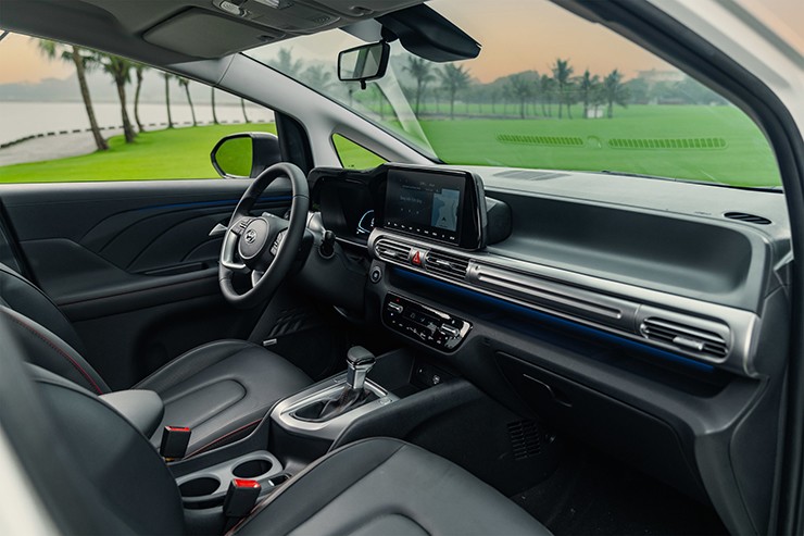 Giá xe Hyundai Stargazer tháng 2/2026, ưu đãi tới 107 triệu đồng - 13
