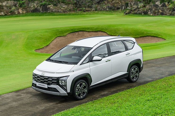 Giá xe Hyundai Stargazer tháng 2/2026, ưu đãi tới 107 triệu đồng - 8