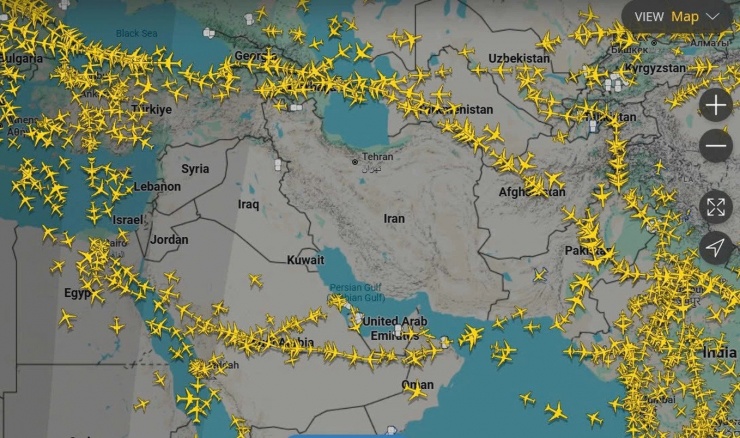 Không phận Iran - Iraq và các nước lân cận vắng bóng máy bay trong ngày 4/3.