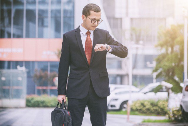 Một đặc điểm nổi bật của người EQ cao là tính chủ động. Ảnh minh họa