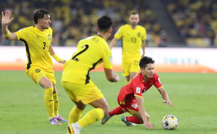 7 cầu thủ nhập tịch lậu sẽ không được khoác áo đội tuyển Malaysia trong trận gặp Việt Nam vào 31/3