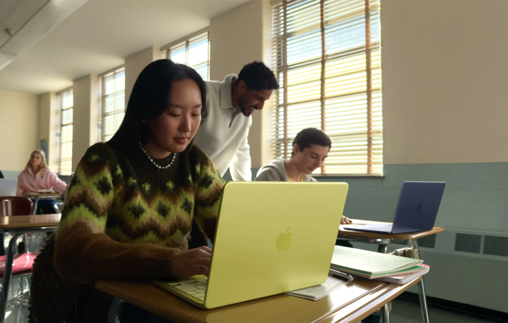 Apple đang nhắm đến đối tượng sinh viên với MacBook Neo. Ảnh: Apple&nbsp;