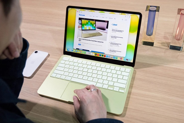MacBook Neo có giá từ 16,499 triệu đồng tại Việt Nam.