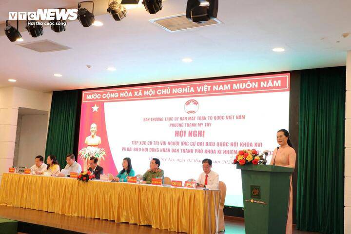 Phường Thạnh Mỹ T&acirc;y tiếp x&uacute;c cử tri với người ứng cử đại biểu Quốc hội kho&aacute; XVI v&agrave; đại biểu HĐND TP.HCM.