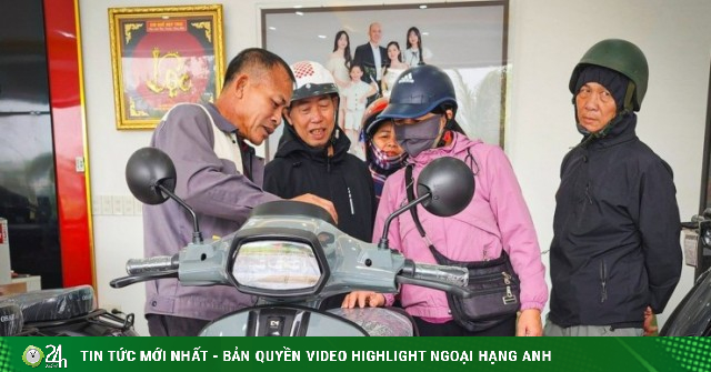 Giá xăng tăng cao, nhiều người đổ xô tìm mua xe điện