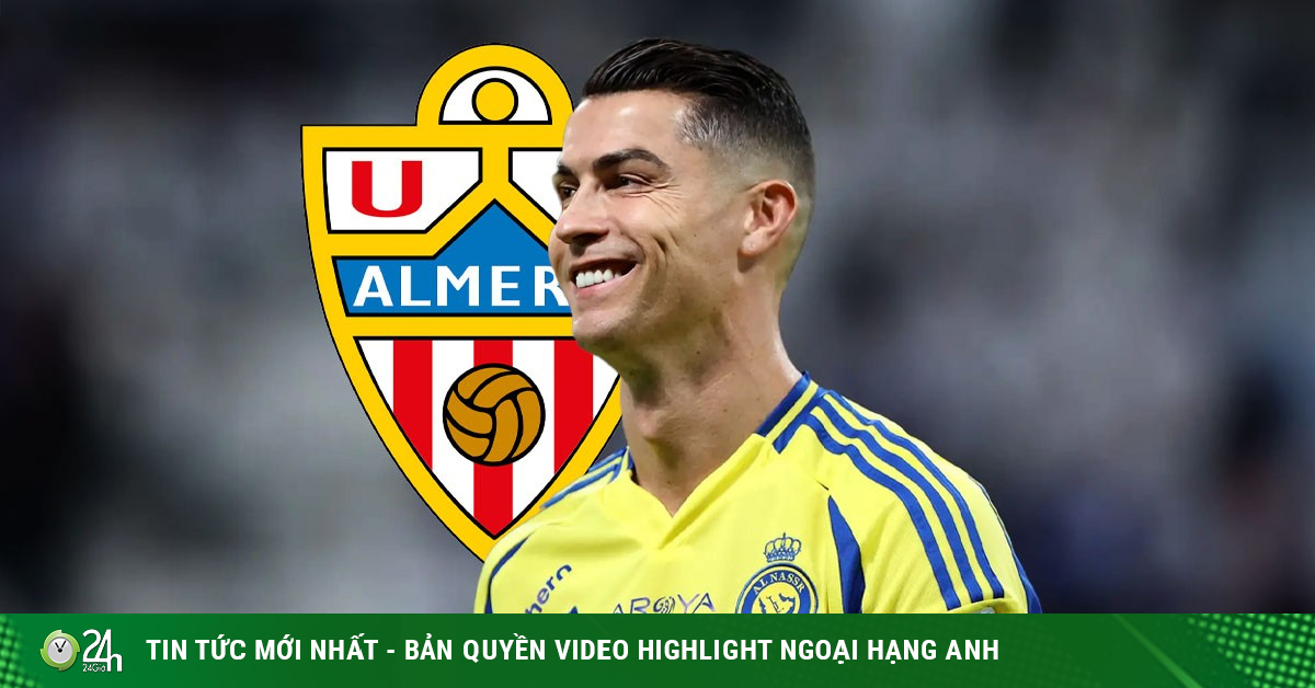 Đội của "ông trùm" Ronaldo tiến gần vé thăng hạng La Liga, CR7 chúc mừng