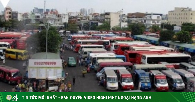 Xăng dầu tăng giá sốc: Doanh nghiệp vận tải chật vật, đường sắt tăng giá vé