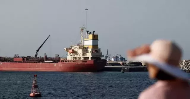 Cả thế giới 'thở phào' về giá dầu, chứng khoán