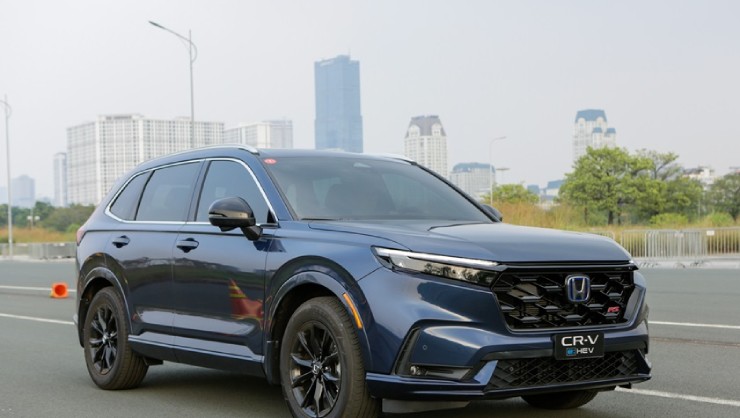 Phân tích ưu nhược điểm của Honda CR-V khi đối đầu Hyundai Tucson - 4