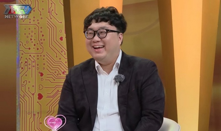 Chen hạnh phúc khi cưới được cô gái Việt làm vợ 