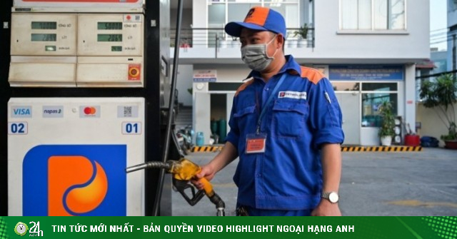 Giá xăng giảm mạnh sau 4 phiên tăng liên tiếp, RON95 hạ gần 4.000 đồng/lít