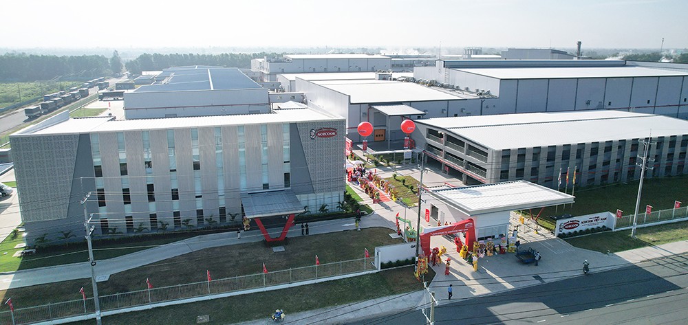 Công ty Cổ phần Acecook Việt Nam chính thức khánh thành Nhà máy Vĩnh Long mới.