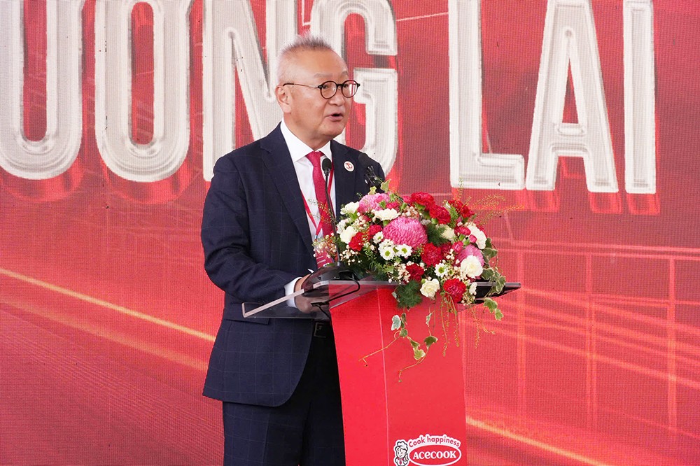 Tổng Giám Đốc Công ty Cổ phần Acecook Việt Nam, Ông Kaneda Hiroki phát biểu trong buổi Lễ Khánh Thành.