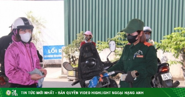 Dẹp điểm bán xăng tự phát, người dân không còn mua tích trữ