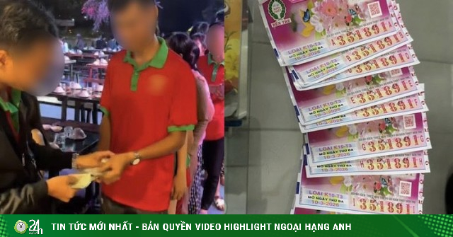 Điểm lại loạt clip nổi "rần rần" mạng xã hội những ngày qua