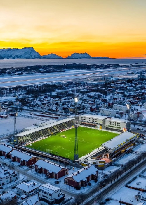 “Tý hon” Bodo/Glimt náo loạn Cúp C1: Bay cao nhờ phi công & “ông giáo làng” - 11