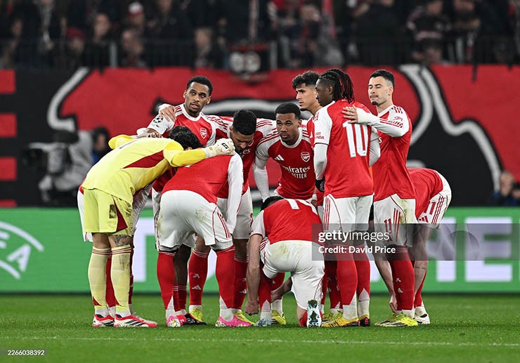 Arsenal không được phép thất bại trước Leverkusen
