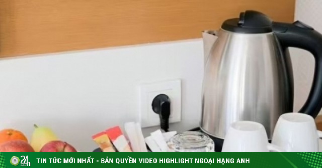 Vì sao nên kiểm tra ấm đun nước, máy pha cà phê ngay khi nhận phòng khách sạn?
