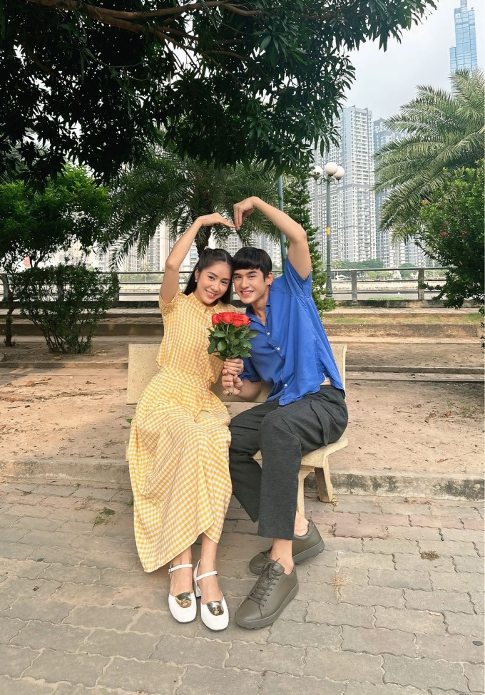 Ảnh sao 13/3: Ba chị em Cẩm Ly - Hà Phương - Minh Tuyết nhí nhố bên nhau - 3