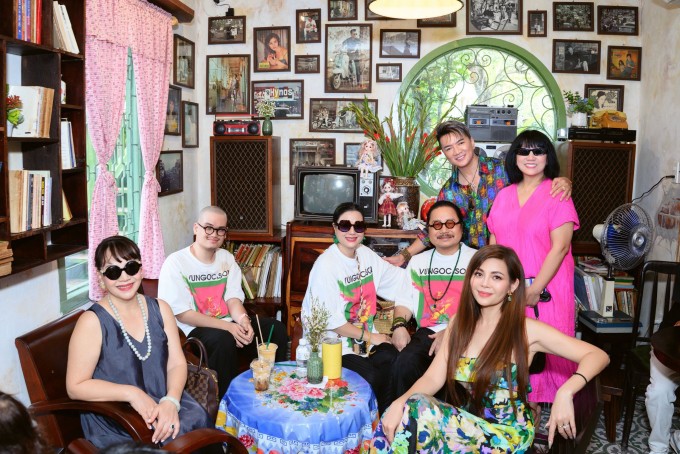 Ảnh sao 13/3: Ba chị em Cẩm Ly - Hà Phương - Minh Tuyết nhí nhố bên nhau - 8