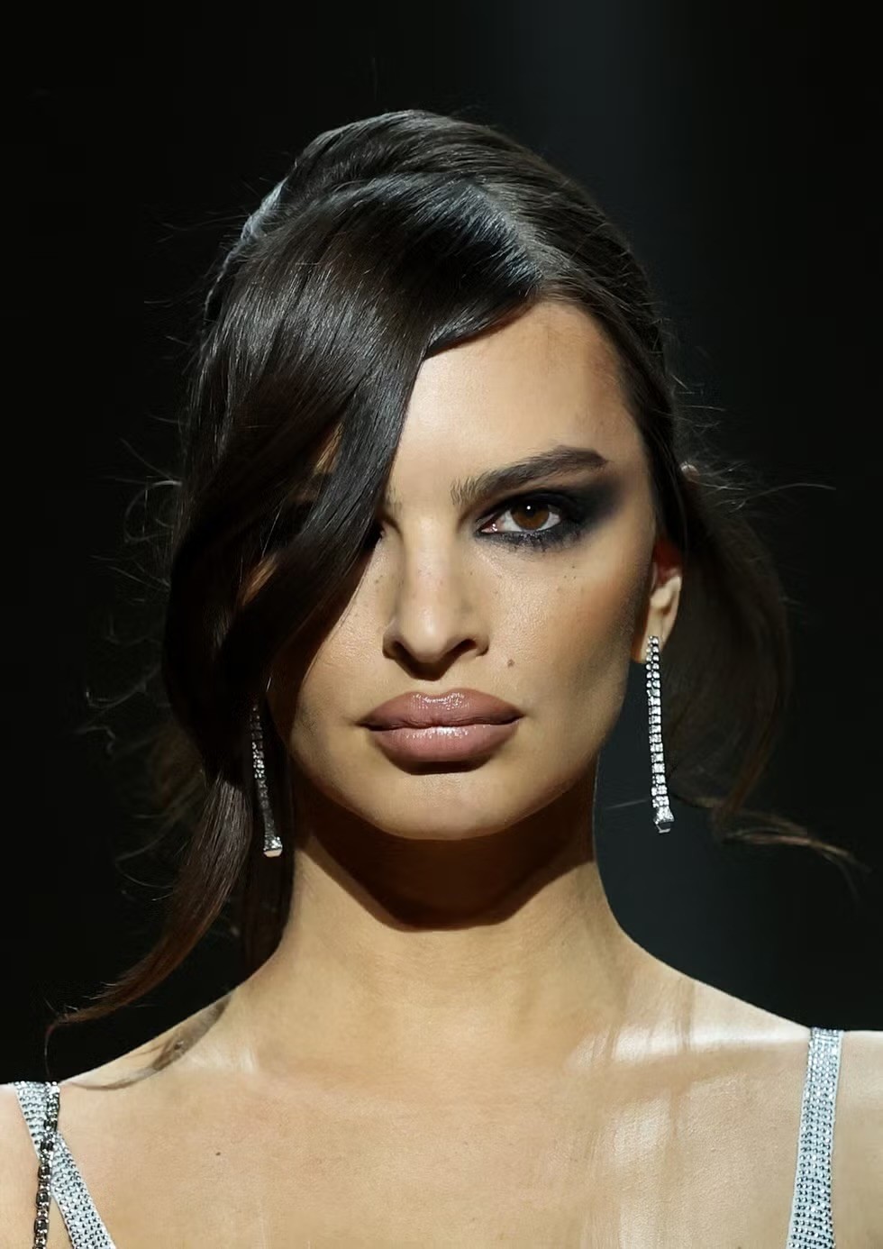 Phong cách trang điểm "party girl" thời Y2K trở lại, có khó bắt trend không? - 5