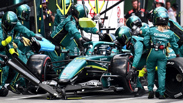  Aston Martin tận dụng mọi cơ hội để khắc phục, hoàn thiện chiếc AMR26