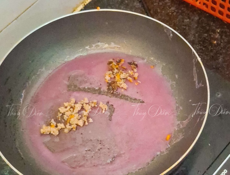 Mách bạn cách làm bánh cuốn 3 màu từ nguyên liệu tự nhiên bắt mắt, thơm ngon cho bữa ăn gia đình - 4