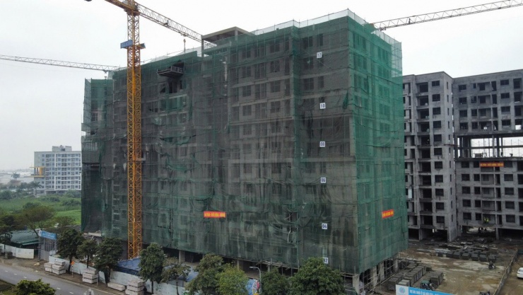 Đề xuất cơ quan quản lý trực tiếp thu hồ sơ NƠXH được kỳ vọng chấm dứt tình trạng "người giàu" tranh suất mua. Ảnh minh hoạ.