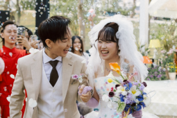 Hoàng Dũng hé lộ hình ảnh trong đám cưới bí mật ở Hà Nội