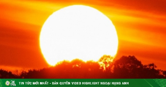 Hoàng hôn đầy chất thơ ở thiên đường nghỉ dưỡng Măng Đen