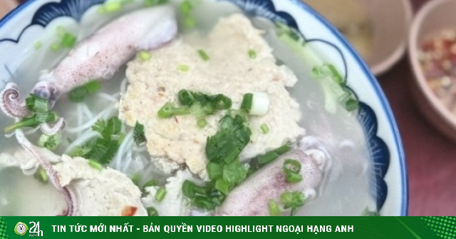 Chủ quán bún tên lạ ở Phú Quốc tiết lộ bí quyết ‘chan nước sôi’ vẫn ngon