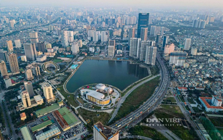 Khi tái cấu trúc đô thị, cơ quan soạn thảo của Hà Nội cũng đề xuất tái cấu trúc về sử dụng đất và không gian, cảnh quan.