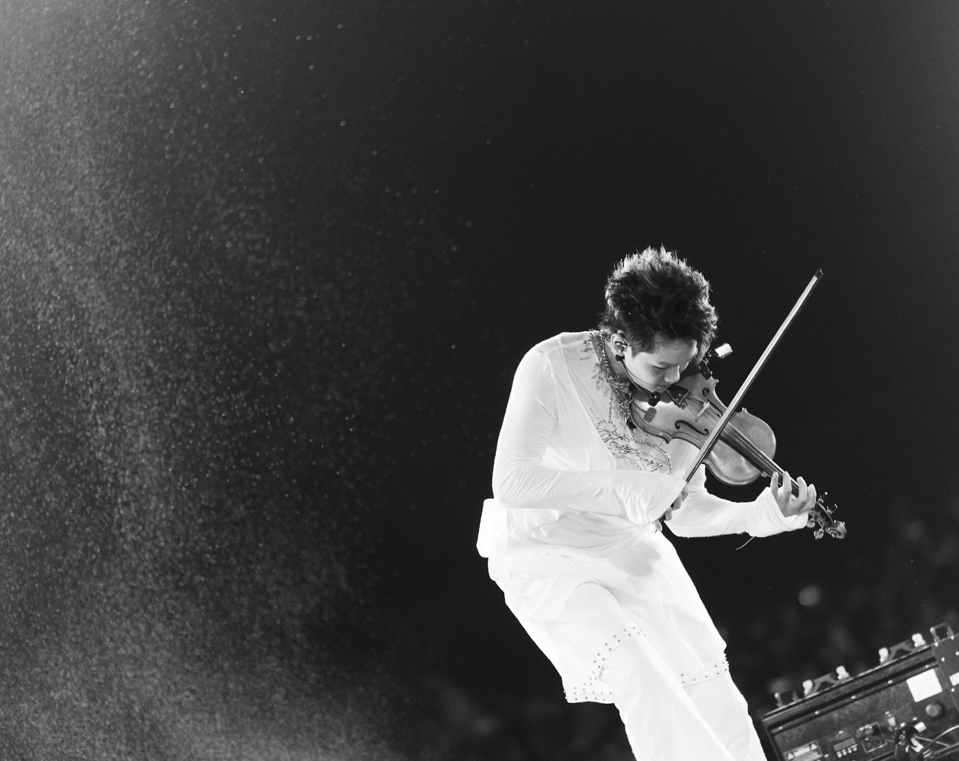 D&agrave;n anh trai khuấy đảo Mỹ Đ&igrave;nh - 22
