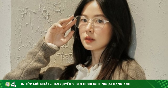 Midu xách túi hơn nửa tỷ đồng chồng tặng khi đi dạy