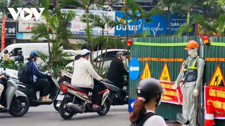 Nhà thầu sẽ thi công theo từng đoạn, sau đó hoàn trả kết cấu mặt đường rồi mới tổ chức làm đoạn tiếp theo.