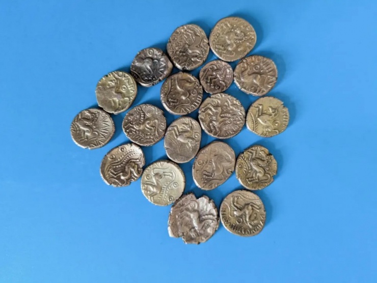 Jam Press/Noonans/Tom Licence